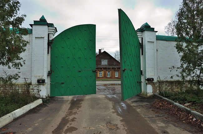 Юрий Антипычев. Образы отечества (2019). Кострома, 2012