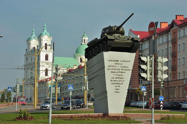 Юрий Антипычев. Действительность. Гродно, 2013
